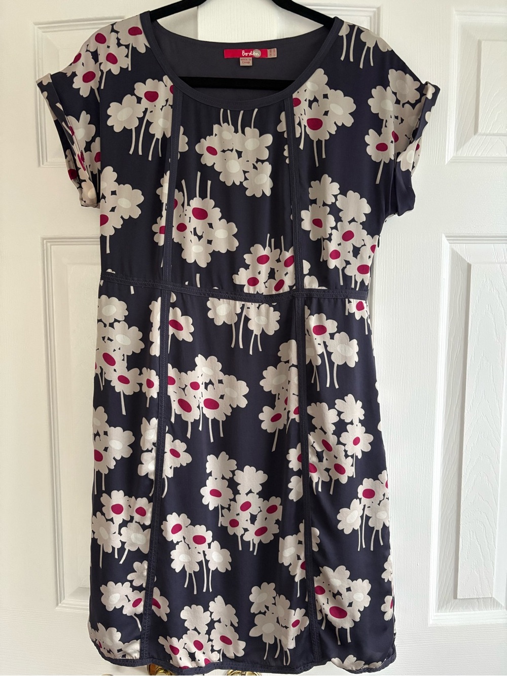 Boden 100% silk Navy Floral Cap-Sleeve Dress with Pink Accents